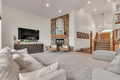 1584 E 11400 S, Sandy, UT 84092 - Photo 12