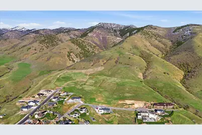 2350 E 3025 N, North Logan, UT 84341 - Photo 4