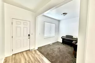 1074 S 4000 W, Syracuse, UT 84075 - Photo 4