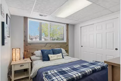 2490 E Dolphin Way, Cottonwood Heights, UT 84121 - Photo 26