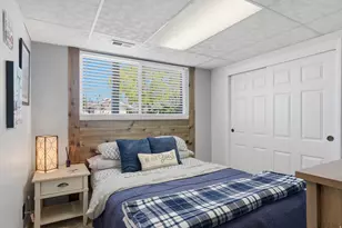 2490 E Dolphin Way, Cottonwood Heights, UT 84121 - Photo 26