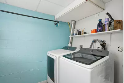 2490 E Dolphin Way, Cottonwood Heights, UT 84121 - Photo 30