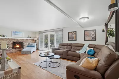 2490 E Dolphin Way, Cottonwood Heights, UT 84121 - Photo 12