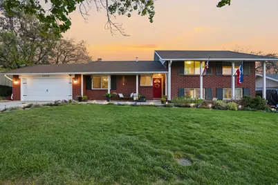 2490 E Dolphin Way, Cottonwood Heights, UT 84121 - Photo 1