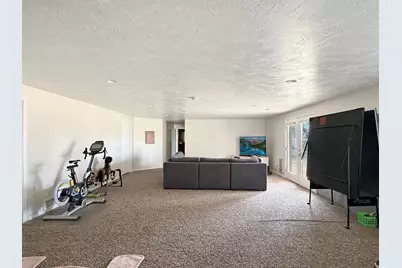 210 E 300 S, Castle Dale, UT 84513 - Photo 28