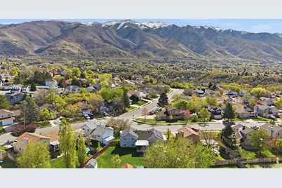 2755 N 1700 E, Layton, UT 84040 - Photo 52