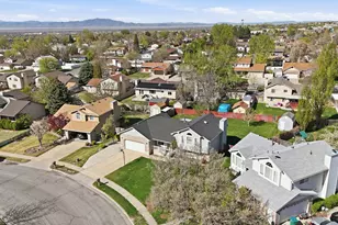 2755 N 1700 E, Layton, UT 84040 - Photo 44