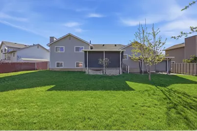 2755 N 1700 E, Layton, UT 84040 - Photo 40