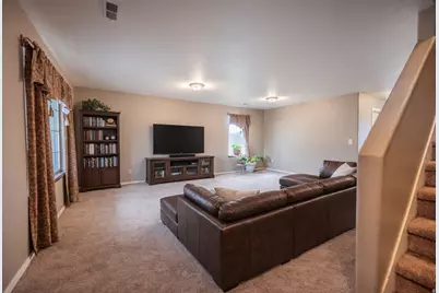3039 W 560 S, Lehi, UT 84043 - Photo 4