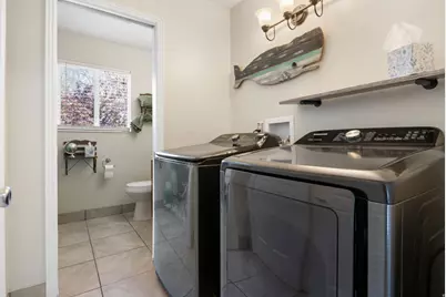 12093 S Kings Way, Riverton, UT 84065 - Photo 16