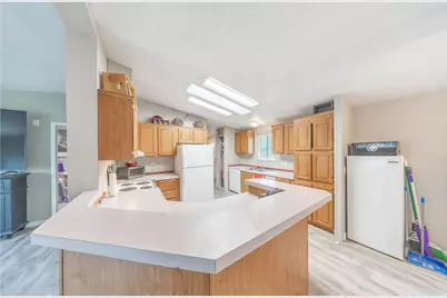 537 Kirk St, Layton, UT 84041 - Photo 8