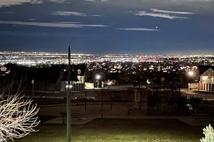987 E Deer Arch Ln, Draper, UT 84020 - Photo 4