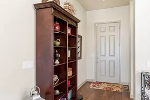 987 E Deer Arch Ln, Draper, UT 84020 - Photo 8