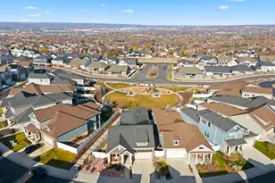 987 E Deer Arch Ln, Draper, UT 84020 - Photo 4