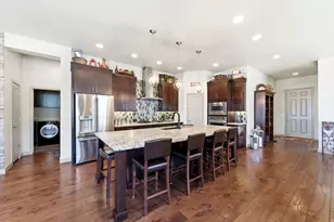 987 E Deer Arch Ln, Draper, UT 84020 - Photo 10