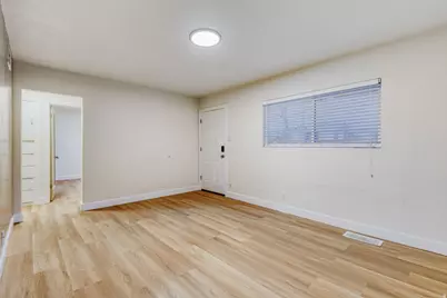 483 E East Utah, Tooele, UT 84074 - Photo 4