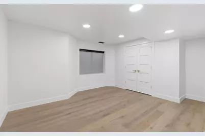 5845 S 1900 E, Holladay, UT 84121 - Photo 96