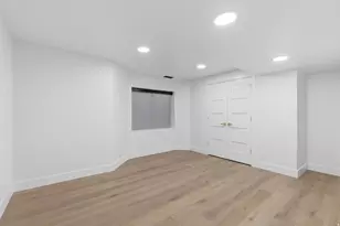 5845 S 1900 E, Holladay, UT 84121 - Photo 96