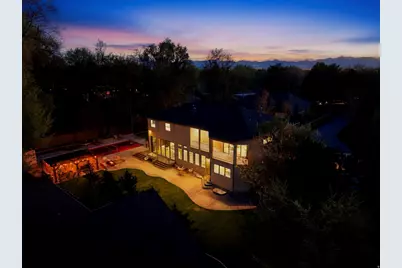 5845 S 1900 E, Holladay, UT 84121 - Photo 10