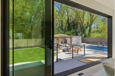 5845 S 1900 E, Holladay, UT 84121 - Photo 34