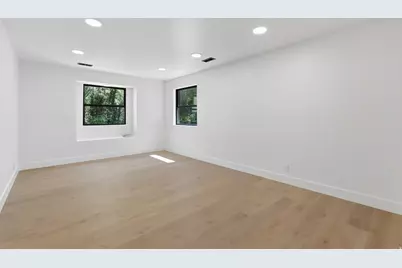 5845 S 1900 E, Holladay, UT 84121 - Photo 78