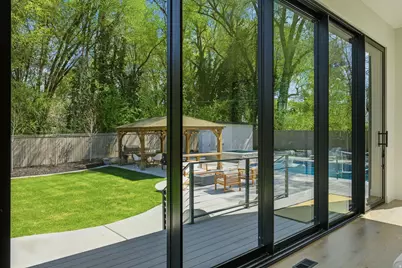 5845 S 1900 E, Holladay, UT 84121 - Photo 26