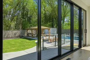 5845 S 1900 E, Holladay, UT 84121 - Photo 26