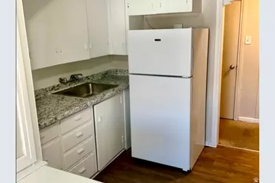 68 E 300 S, Tremonton, UT 84337 - Photo 10