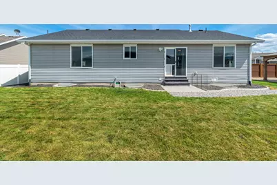 256 Worthington St, Grantsville, UT 84029 - Photo 20