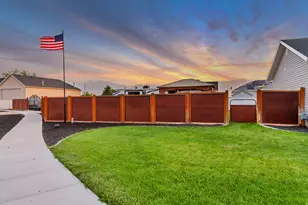 256 Worthington St, Grantsville, UT 84029 - Photo 4