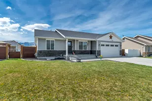 256 Worthington St, Grantsville, UT 84029 - Photo 2