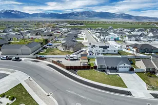 256 Worthington St, Grantsville, UT 84029 - Photo 30