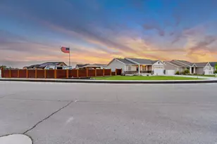 256 Worthington St, Grantsville, UT 84029 - Photo 48