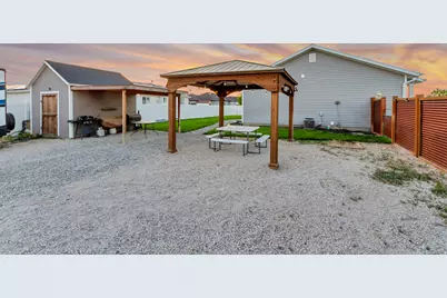 256 Worthington St, Grantsville, UT 84029 - Photo 56
