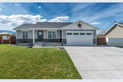 256 Worthington St, Grantsville, UT 84029 - Photo 1