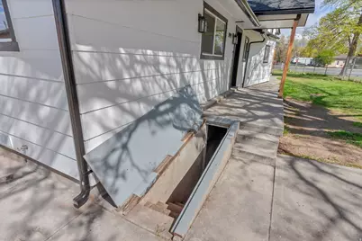 399 W Pacific Dr, American Fork, UT 84003 - Photo 44