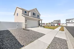 4162 S 3575 W, West Haven, UT 84401 - Photo 2