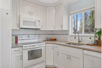 2641 E Craig Dr, Salt Lake City, UT 84109 - Photo 14