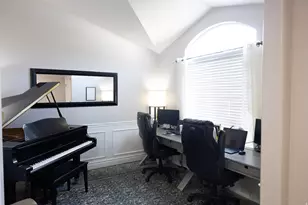 481 West 2025 North, Centerville, UT 84014 - Photo 16