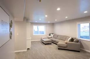 481 West 2025 North, Centerville, UT 84014 - Photo 36