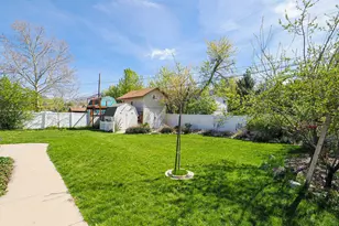 930 N Amethyst St, Layton, UT 84041 - Photo 46