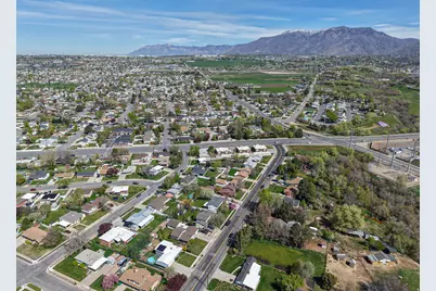 930 N Amethyst St, Layton, UT 84041 - Photo 56