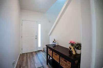 1782 N Brett St E, Tooele, UT 84074 - Photo 4