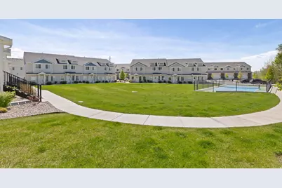 1284 S 1050 E, Provo, UT 84606 - Photo 32