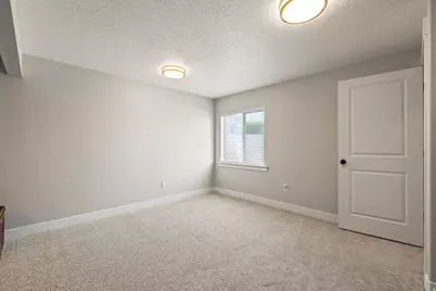 1284 S 1050 E, Provo, UT 84606 - Photo 28