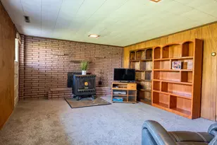 221 E 2450 S, Bountiful, UT 84010 - Photo 20