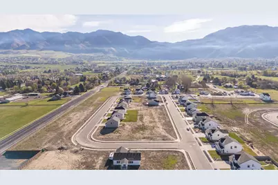 629 E 2450 N #44, North Logan, UT 84341 - Photo 2