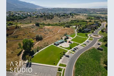 1014 E 5750 S, South Ogden, UT 84405 - Photo 32