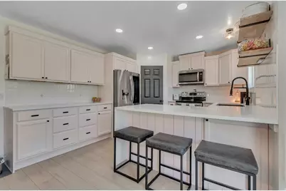 1026 W 450 S, Layton, UT 84041 - Photo 4