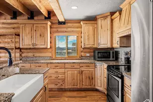 2372 S Hidaway Circle, Garden City, UT 84028 - Photo 16